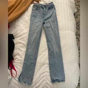 LIKE NEW!!!! Abercrombie and Fitch jeans, size 24 or 00